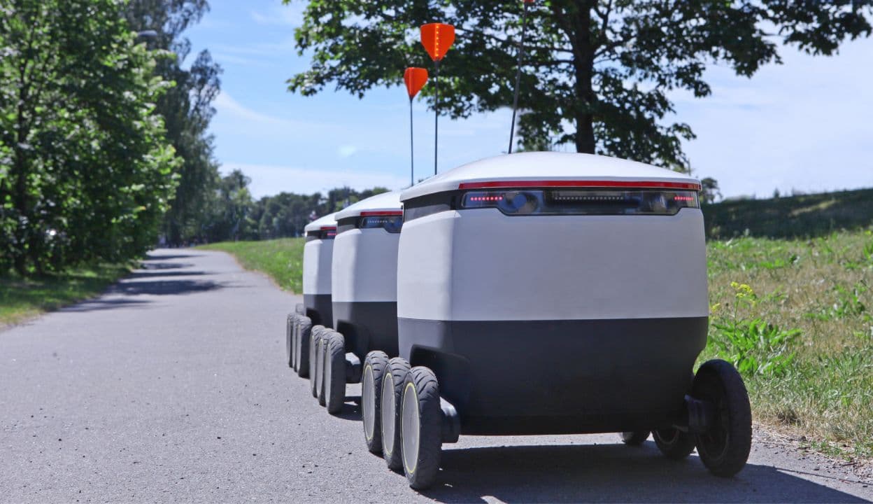self driving delivery robots 1248x720