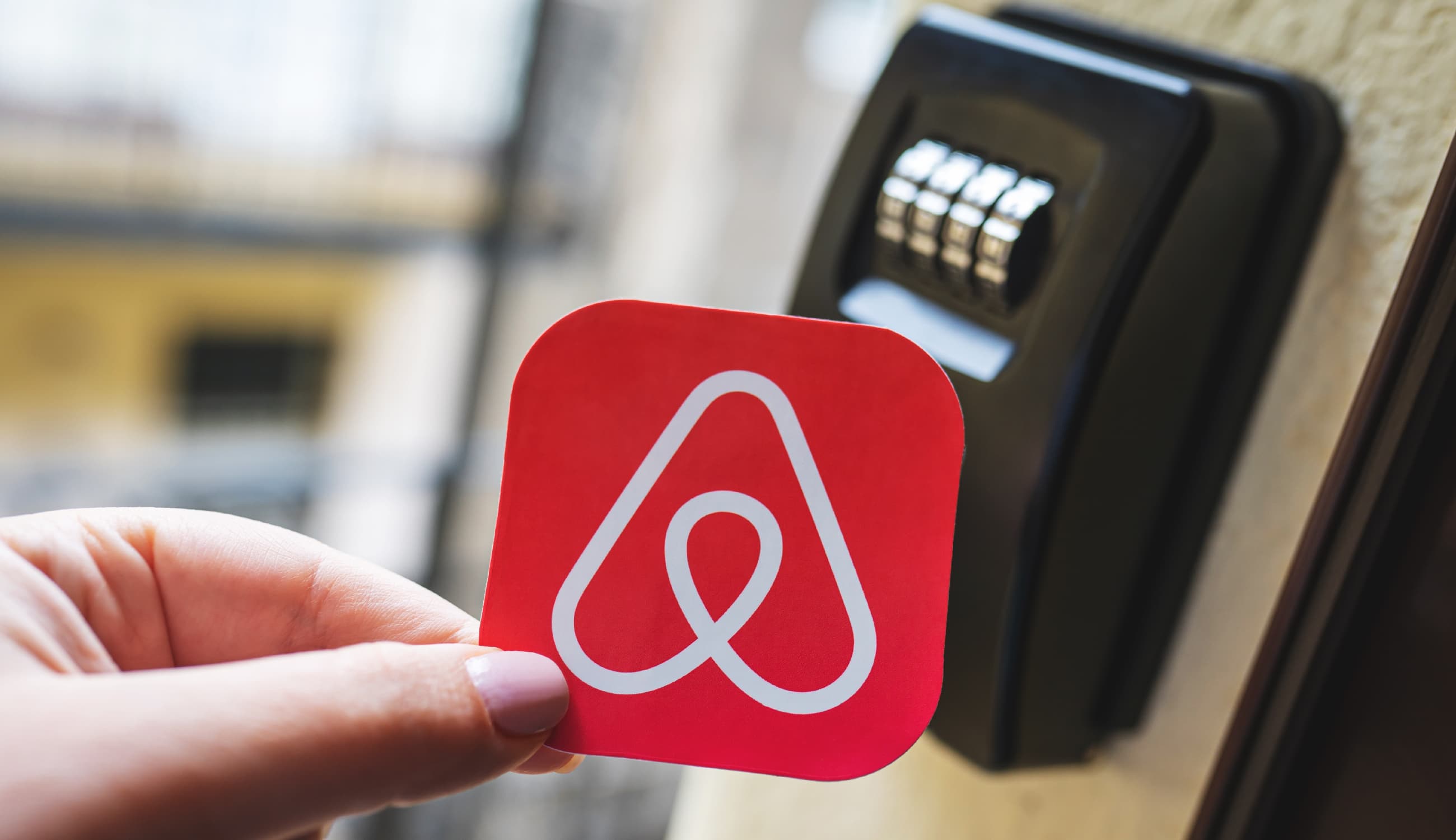 air bnb card infront of lockbox desktop image hospitality